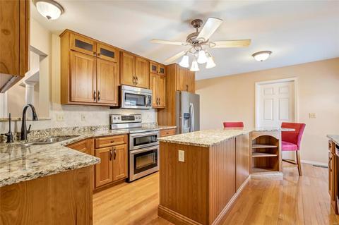 8 Baron Ridge Ct, O'fallon, MO 63366 photo 14