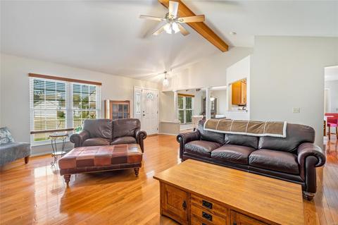 8 Baron Ridge Ct, O'fallon, MO 63366 photo 5