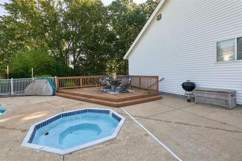 335 Marsten Ct, Ballwin, MO 63021 photo 48