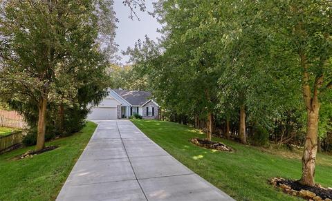 335 Marsten Ct, Ballwin, MO 63021 photo 4