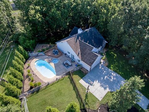 335 Marsten Ct, Ballwin, MO 63021 photo 57