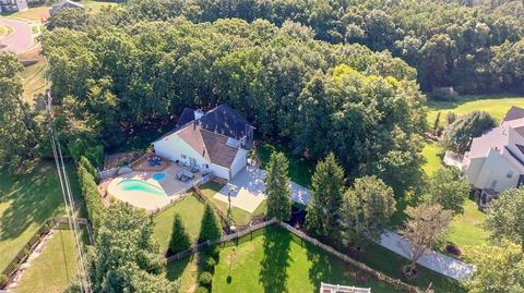 335 Marsten Ct, Ballwin, MO 63021 photo 58