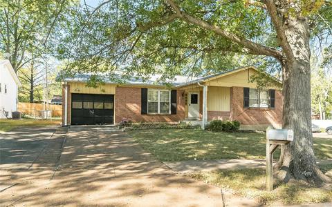 1209 Eagleshire, Manchester, MO 63021 photo 2