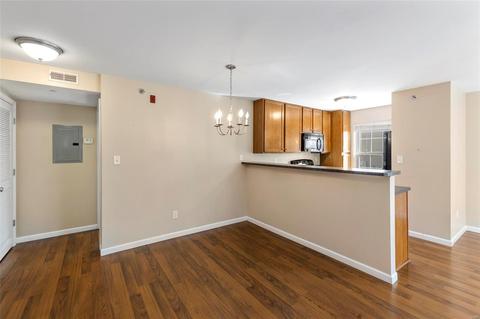 3103 Spring River Dr, O'fallon, MO 63368 photo 4