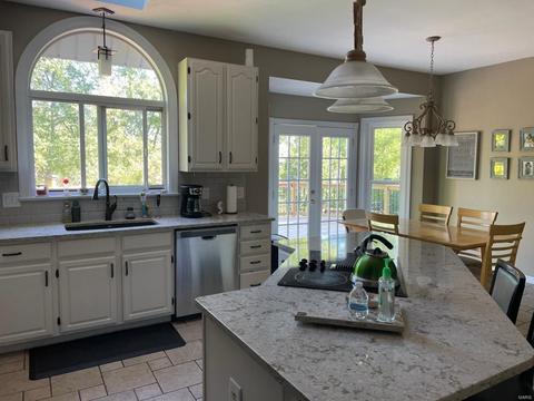 403 Arbor Lk, Ballwin, MO 63021 photo 5