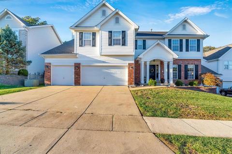 615 Legends Bluffs Ct, Eureka, MO 63025 photo 2