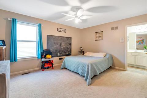 615 Legends Bluffs Ct, Eureka, MO 63025 photo 32