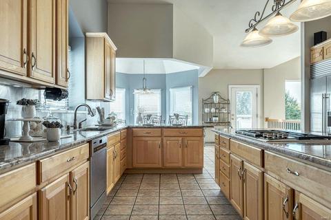 5306 Lancelot Dr, Weldon Spring, MO 63304 photo 39