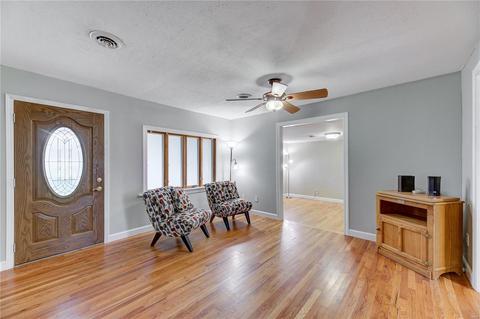 212 Streiff, Ballwin, MO 63021 photo 5