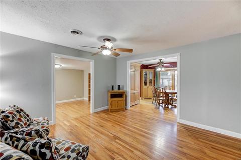 212 Streiff, Ballwin, MO 63021 photo 4