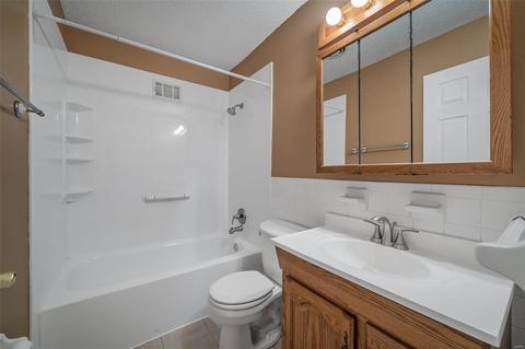 3254 Lake Ave, Bridgeton, MO 63044 photo 20