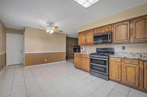 3254 Lake Ave, Bridgeton, MO 63044 photo 13