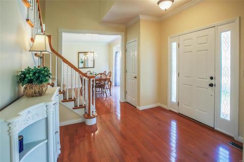 913 Forest Lake Ct, Ballwin, MO 63021 photo 3