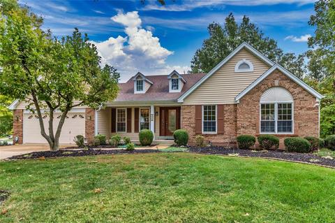 602 Rainbow Cir, Ballwin, MO 63011 photo 1