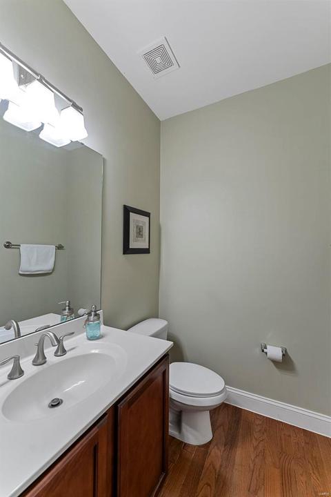 724 Pin High Ct, Eureka, MO 63025 photo 48