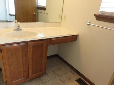 27 W Park, O'fallon, MO 63366 photo 10