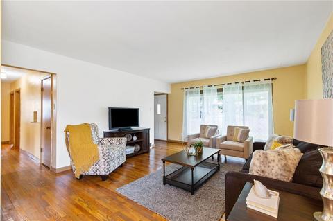 8000 Appleton, Saint Louis, MO 63130 photo 6