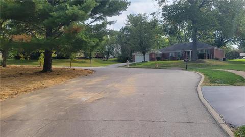 977 Morena Ct, St Louis, MO 63011 photo 3