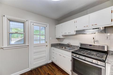 3585 Wright Ave, Saint Ann, MO 63074 photo 6