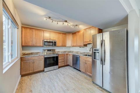 463 Down Hill Dr, Ballwin, MO 63021 photo 9