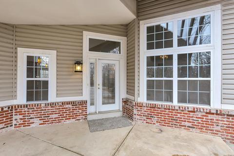 4 Forest View Ct, O'fallon, MO 63366 photo 3
