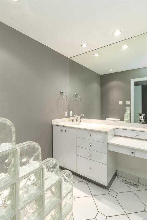691 Rustic Vly, Ballwin, MO 63021 photo 26