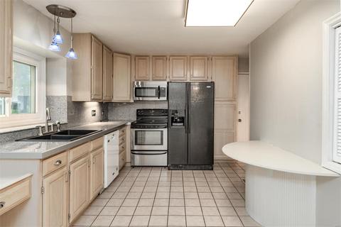 691 Rustic Vly, Ballwin, MO 63021 photo 19