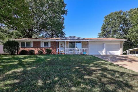 603 Westridge Dr, O'fallon, MO 63366 photo 1