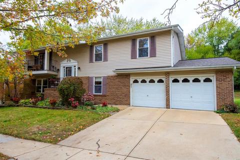 727 Rockridge Dr, Manchester, MO 63021 photo 1