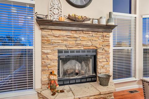 796 Top Notch, Eureka, MO 63025 photo 7