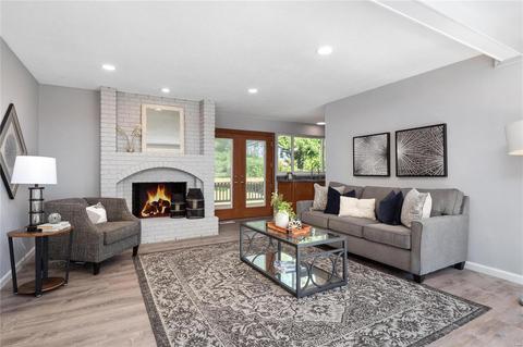 329 Palermo, Ballwin, MO 63021 photo 7