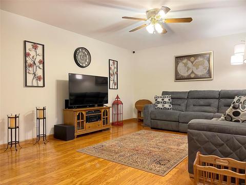 3100 Hawk, Saint Charles, MO 63301 photo 5