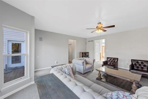 809 Shady Castle Ct, Ballwin, MO 63021 photo 11