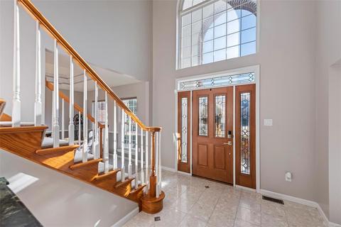 809 Shady Castle Ct, Ballwin, MO 63021 photo 4