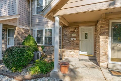 276 Carmel Woods, Ellisville, MO 63021 photo 1