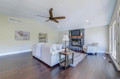 3638 Baumgartner, Saint Louis, MO 63129 photo 17