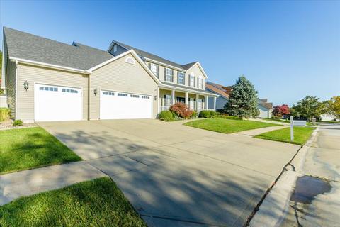 637 Crown Pointe Estates Ct, Wildwood, MO 63021 photo 2