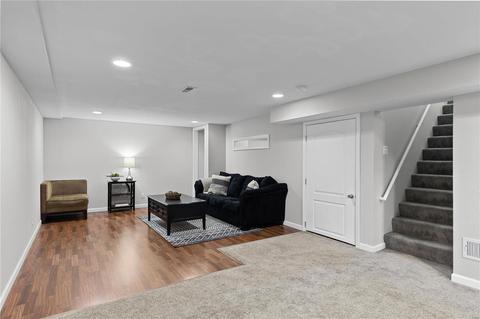 703 Darby Dr, O'fallon, MO 63366 photo 10