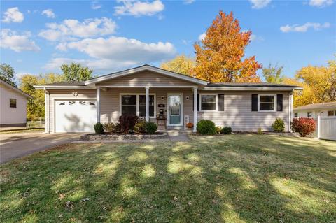 703 Darby Dr, O'fallon, MO 63366 photo 1