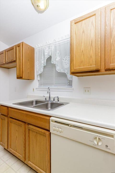 34 N Kern, O'fallon, MO 63366 photo 14