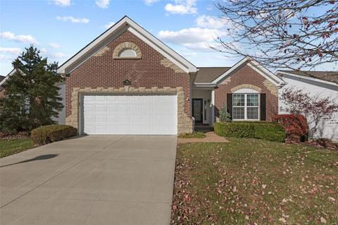 555 Boulder River Dr, O'fallon, MO 63368 photo 1
