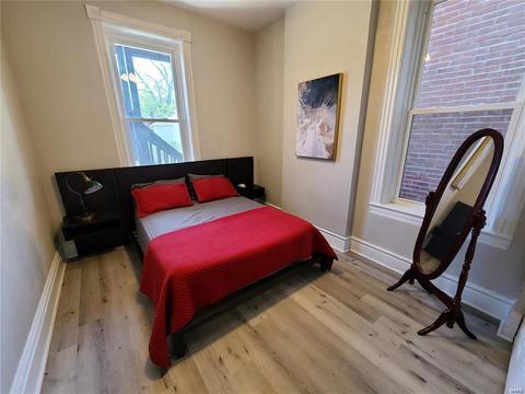 3000 S Compton Ave, Saint Louis, MO 63118 photo 8