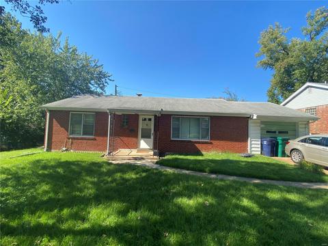 5545 Norway Dr, Normandy, MO 63121 photo 1