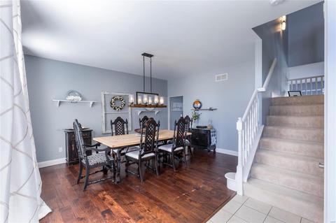 2146 Roselake Cir, Saint Peters, MO 63376 photo 4