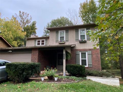 1490 Autumn Leaf Dr, Ballwin, MO 63021 photo 1