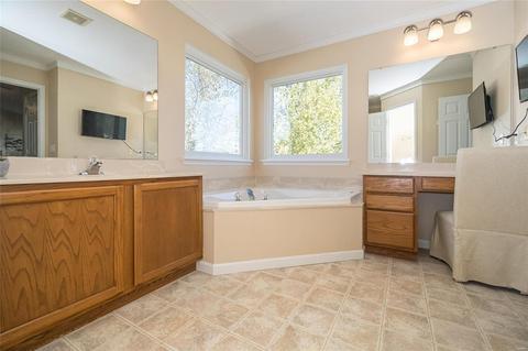 149 Park Ridge Dr, O'fallon, MO 63366 photo 28