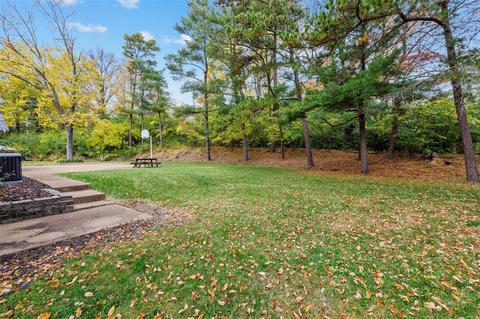 3 Stonebriar Ct, Ballwin, MO 63011 photo 3