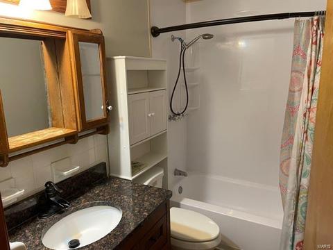 23 Christine Dr, O'fallon, MO 63366 photo 10