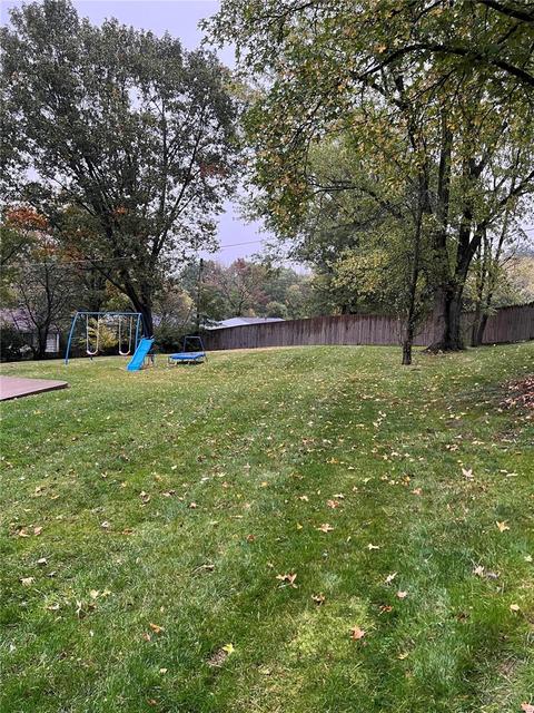 903 Marceau, Ballwin, MO 63011 photo 9
