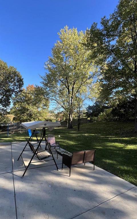 903 Marceau, Ballwin, MO 63011 photo 6